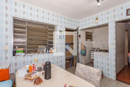 Casa à venda com 145m², 2 quartos e 2 vagasCozinha