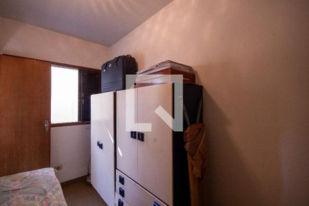 Casa à venda com 186m², 3 quartos e 3 vagas Casa à venda com 186m², 3 quartos e 3 vagasÁrea de Serviço - Quarto