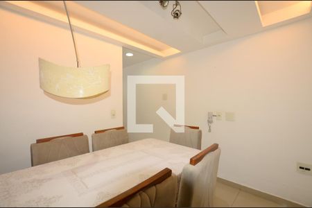 Apartamento à venda com 140m², 3 quartos e 2 vagasCopa