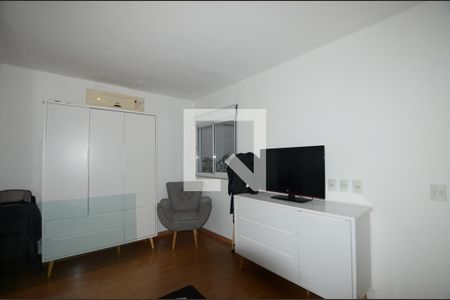 Apartamento à venda com 140m², 3 quartos e 2 vagasQuarto 2