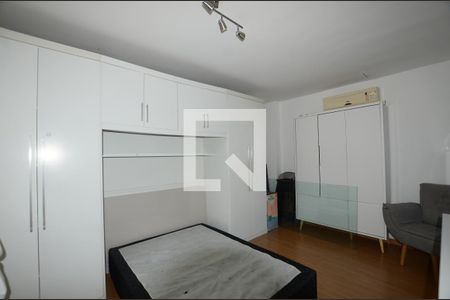 Apartamento à venda com 140m², 3 quartos e 2 vagasQuarto 2