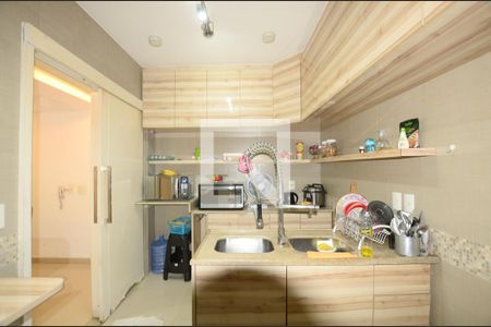 Apartamento à venda com 140m², 3 quartos e 2 vagasCozinha