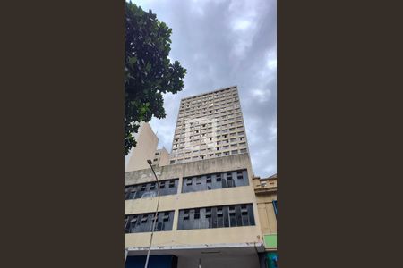 Apartamento à venda com 45m², 2 quartos e 1 vaga Apartamento à venda com 45m², 2 quartos e 1 vagaFachada