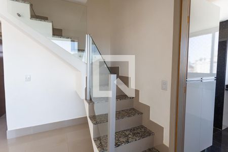 Apartamento para alugar com 134m², 2 quartos e 3 vagasEscada