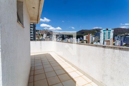 Apartamento para alugar com 134m², 2 quartos e 3 vagasCobertura