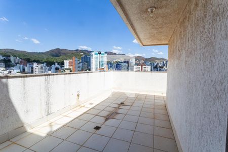 Apartamento para alugar com 134m², 2 quartos e 3 vagasCobertura