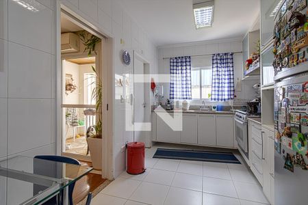 Casa de condomínio à venda com 190m², 3 quartos e 3 vagascozinha_2