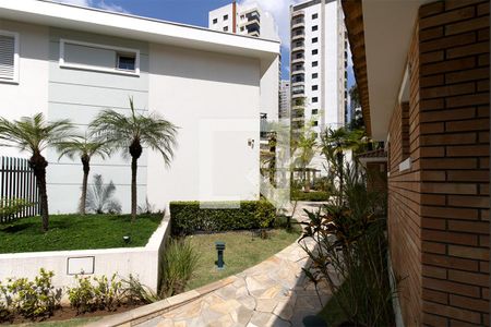 Casa de condomínio à venda com 190m², 3 quartos e 3 vagasespaço comum_4