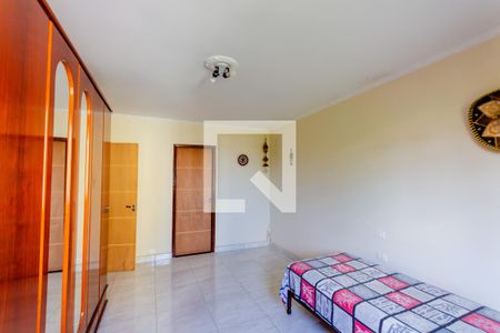 Casa à venda com 420m², 3 quartos e 8 vagasSuíte 2