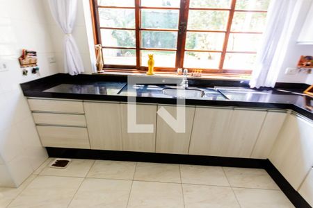 Casa à venda com 420m², 3 quartos e 8 vagasCozinha