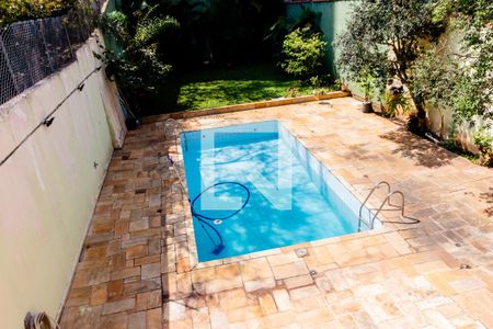 Casa à venda com 420m², 3 quartos e 8 vagasPiscina