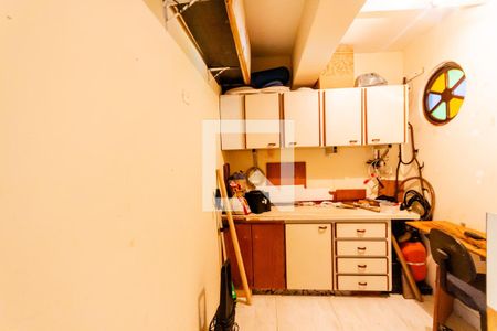 Casa à venda com 420m², 3 quartos e 8 vagasDepósito