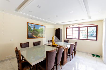 Casa à venda com 420m², 3 quartos e 8 vagasCopa