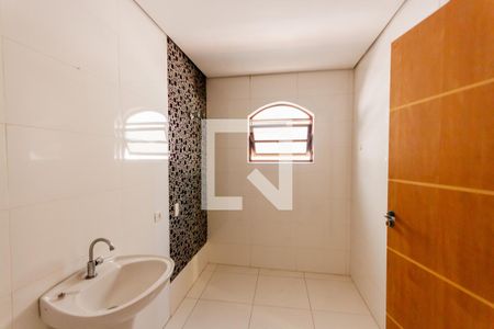 Casa à venda com 420m², 3 quartos e 8 vagasBanheiro da Suíte 2