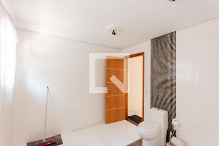 Casa à venda com 420m², 3 quartos e 8 vagasBanheiro da Suíte 1