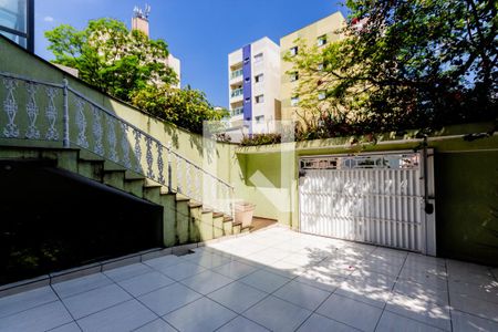 Casa à venda com 420m², 3 quartos e 8 vagasGaragem