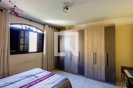 Casa à venda com 420m², 3 quartos e 8 vagasSuíte 3