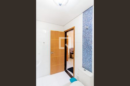 Casa à venda com 420m², 3 quartos e 8 vagasBanheiro da Suíte 3