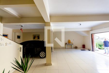 Casa à venda com 420m², 3 quartos e 8 vagasGaragem
