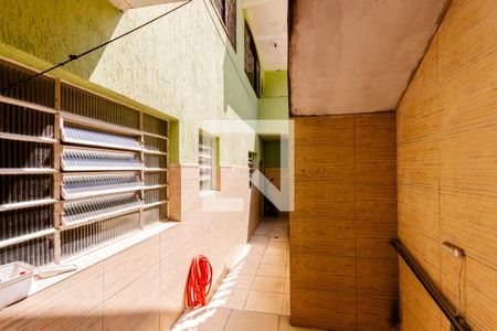 Casa à venda com 420m², 3 quartos e 8 vagasÁrea de Serviço