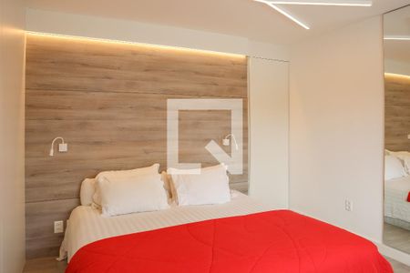 Apartamento à venda com 150m², 2 quartos e 2 vagas Apartamento à venda com 150m², 2 quartos e 2 vagasSuíte