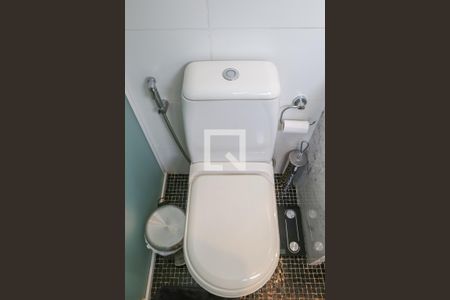 Apartamento à venda com 150m², 2 quartos e 2 vagas Apartamento à venda com 150m², 2 quartos e 2 vagasBanheiro da Suíte