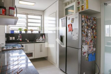 Apartamento à venda com 150m², 2 quartos e 2 vagas Apartamento à venda com 150m², 2 quartos e 2 vagasCozinha