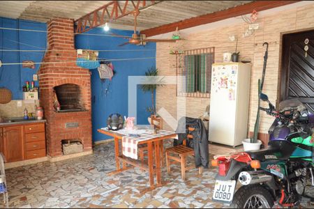 Casa à venda com 545m², 3 quartos e 4 vagasQuintal