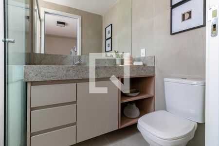 Apartamento à venda com 113m², 2 quartos e 3 vagas Apartamento à venda com 113m², 2 quartos e 3 vagasBanheiro da Suíte