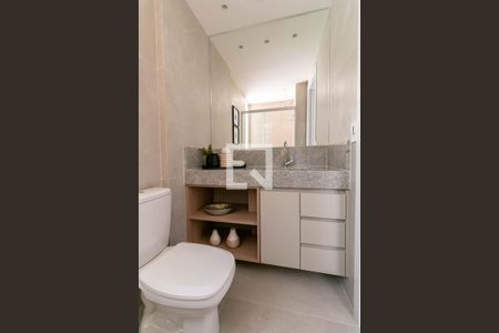 Apartamento à venda com 113m², 2 quartos e 3 vagas Apartamento à venda com 113m², 2 quartos e 3 vagasBanheiro Social