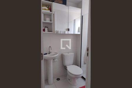 Apartamento à venda com 41m², 2 quartos e sem vaga Apartamento à venda com 41m², 2 quartos e sem vagaBanheiro