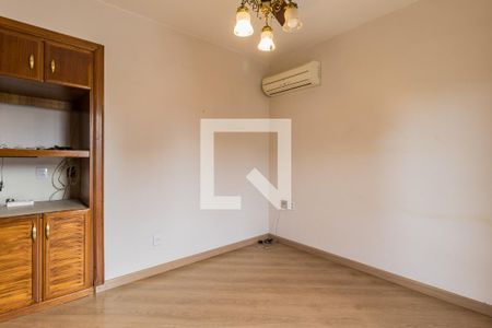 Apartamento à venda com 180m², 3 quartos e 2 vagasDormitório 3