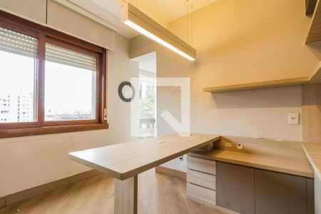 Apartamento à venda com 180m², 3 quartos e 2 vagasDormitório 2