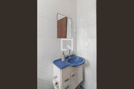 Casa à venda com 170m², 3 quartos e 5 vagasBanheiro