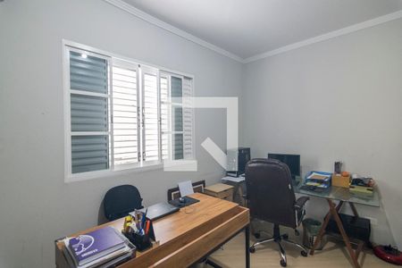 Casa à venda com 170m², 3 quartos e 5 vagasQuarto 2