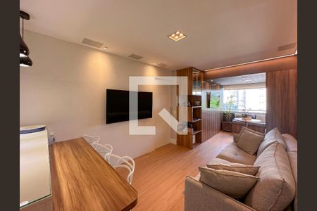 Sala  de apartamento à venda com 2 quartos, 55m² em Cidade Monções, São Paulo