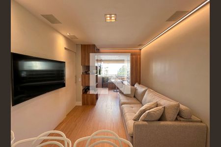 Sala  de apartamento à venda com 2 quartos, 55m² em Cidade Monções, São Paulo