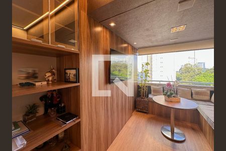 Sala  de apartamento à venda com 2 quartos, 55m² em Cidade Monções, São Paulo