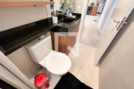 Apartamento para alugar com 83m², 2 quartos e 1 vaga Apartamento para alugar com 83m², 2 quartos e 1 vagaBanheiro Social