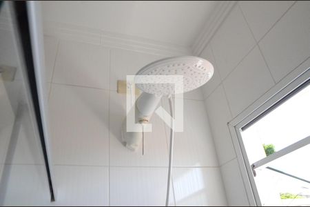 Casa à venda com 200m², 3 quartos e 6 vagasBanheiro da Suíte 2