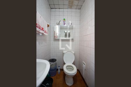 Casa à venda com 450m², 7 quartos e 2 vagas Casa à venda com 450m², 7 quartos e 2 vagasBanheiro 1
