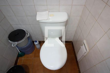 Casa à venda com 450m², 7 quartos e 2 vagas Casa à venda com 450m², 7 quartos e 2 vagasBanheiro 1