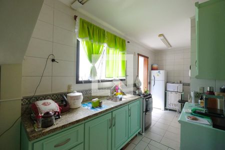 Apartamento à venda com 240m², 3 quartos e 3 vagasCozinha