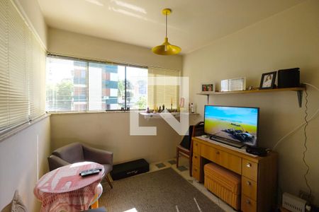 Apartamento à venda com 240m², 3 quartos e 3 vagasSuite