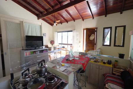 Apartamento à venda com 240m², 3 quartos e 3 vagasCobertura