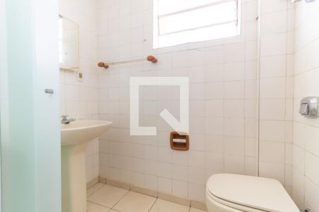 Banheiro de apartamento à venda com 1 quarto, 65m² em Liberdade, São Paulo