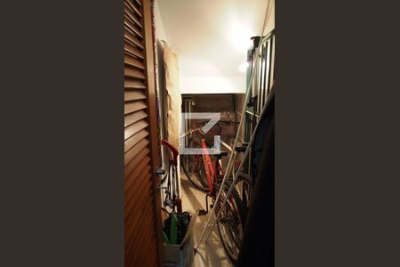 Casa à venda com 178m², 3 quartos e 2 vagasArmário de Serviço