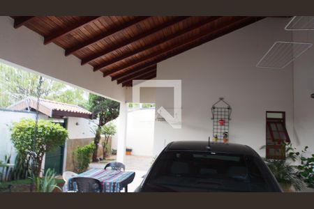 Casa à venda com 178m², 3 quartos e 2 vagasGaragem