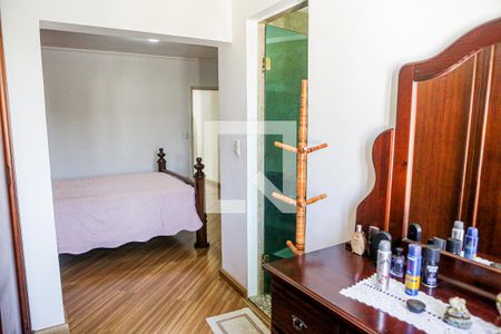 Casa à venda com 176m², 3 quartos e 4 vagas Casa à venda com 176m², 3 quartos e 4 vagasQuarto 1