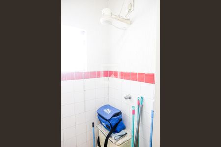 Casa à venda com 176m², 3 quartos e 4 vagas Casa à venda com 176m², 3 quartos e 4 vagasLavabo